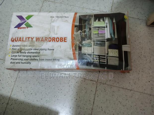 3 Column Wadrobe