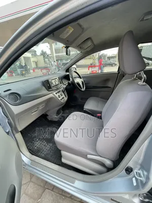Daihatsu Mira 2015 Silver
