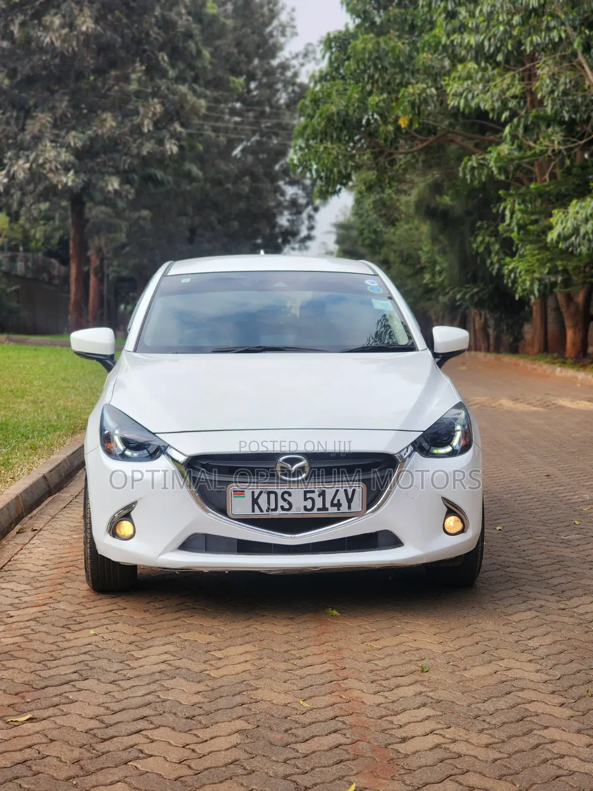Mazda Demio 2018 White