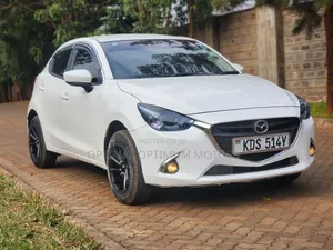 Mazda Demio 2018 White