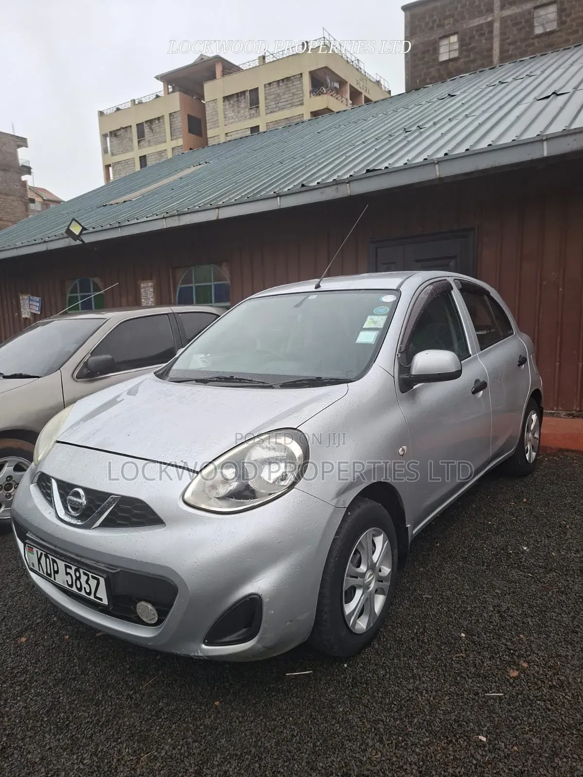 Nissan March 2016 Silver