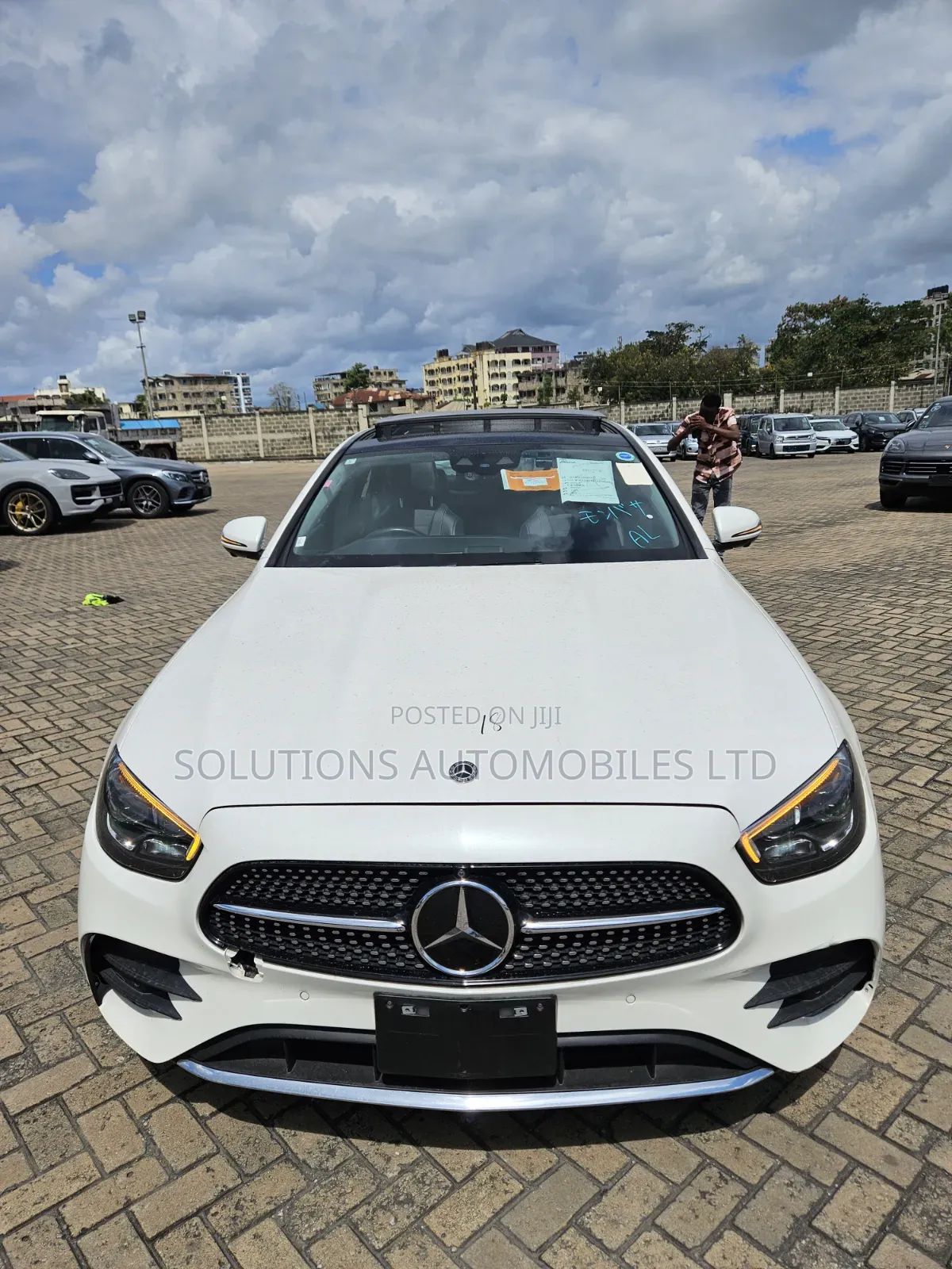 Mercedes-Benz E200 2021 White