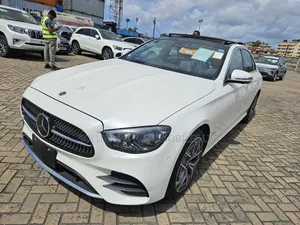 Mercedes-Benz E200 2021 White