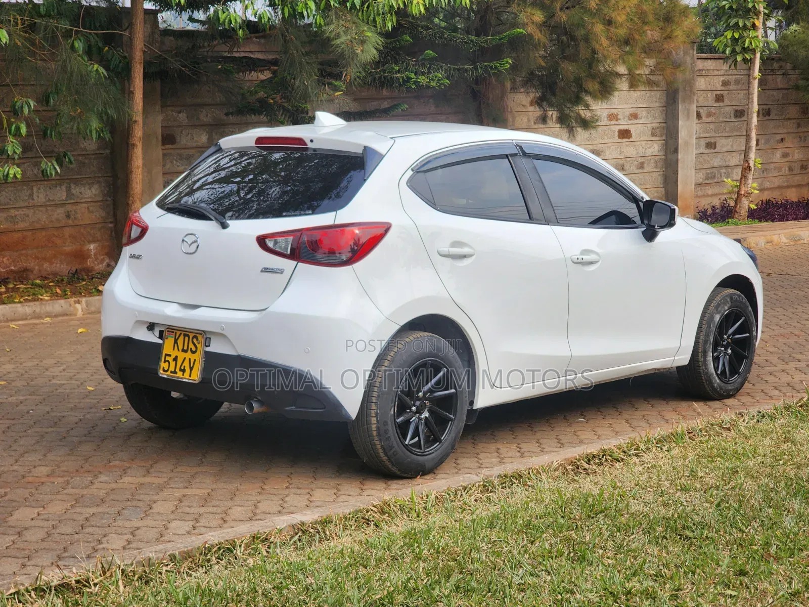 Mazda Demio 2018 White