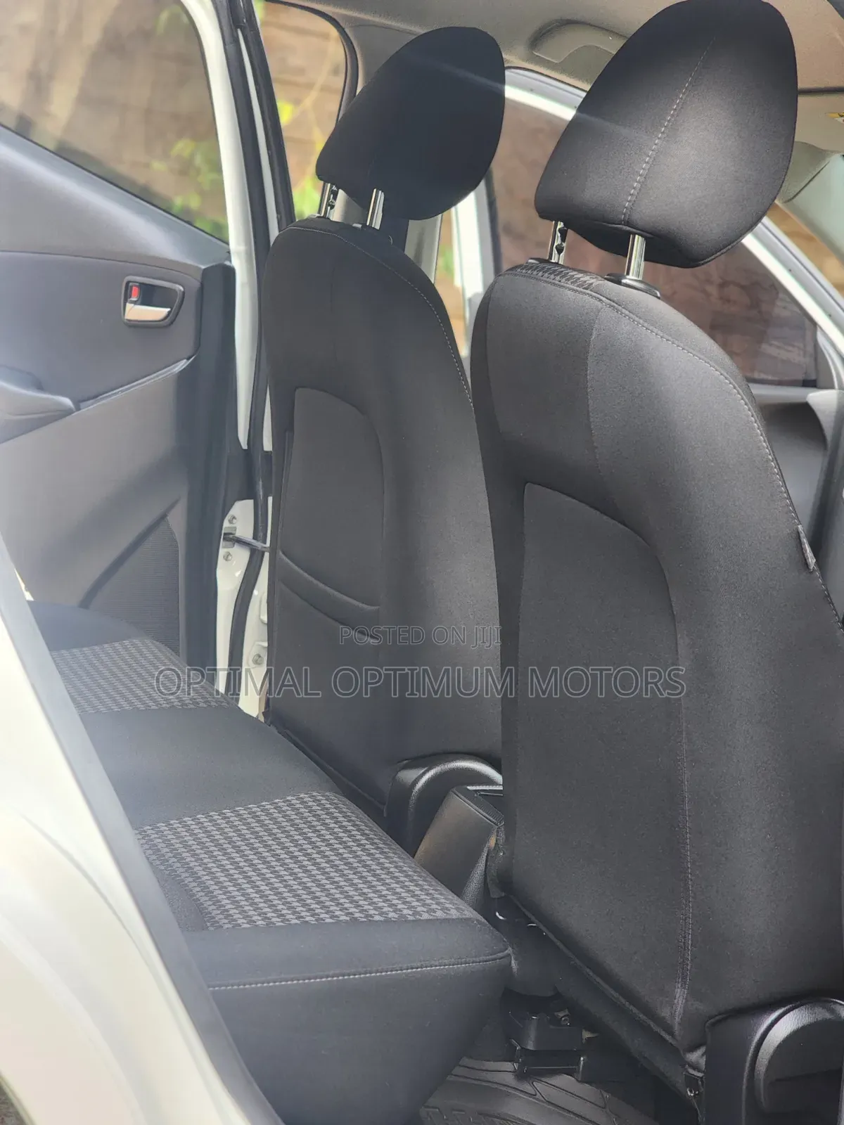 Mazda Demio 2018 White