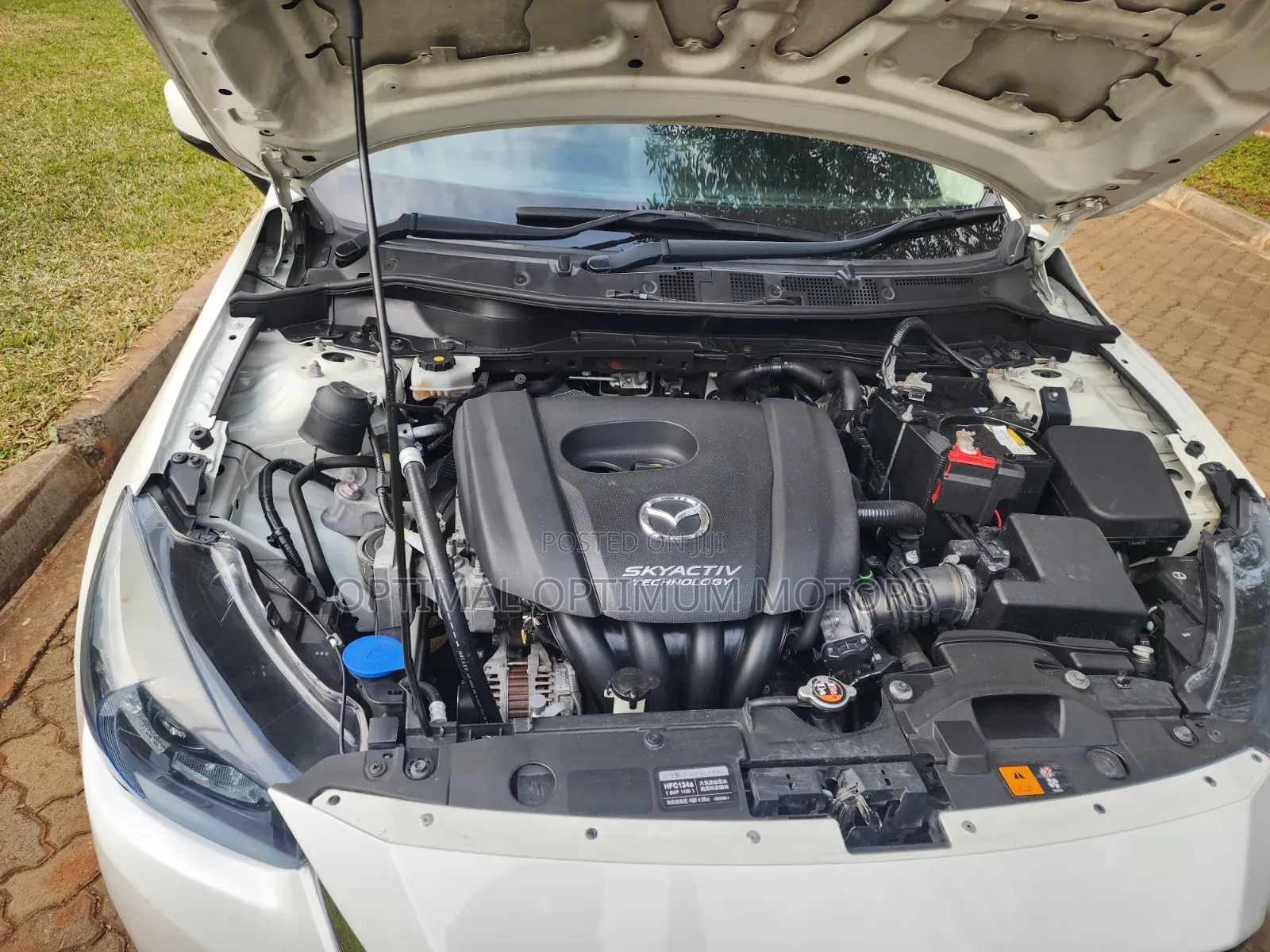 Mazda Demio 2018 White