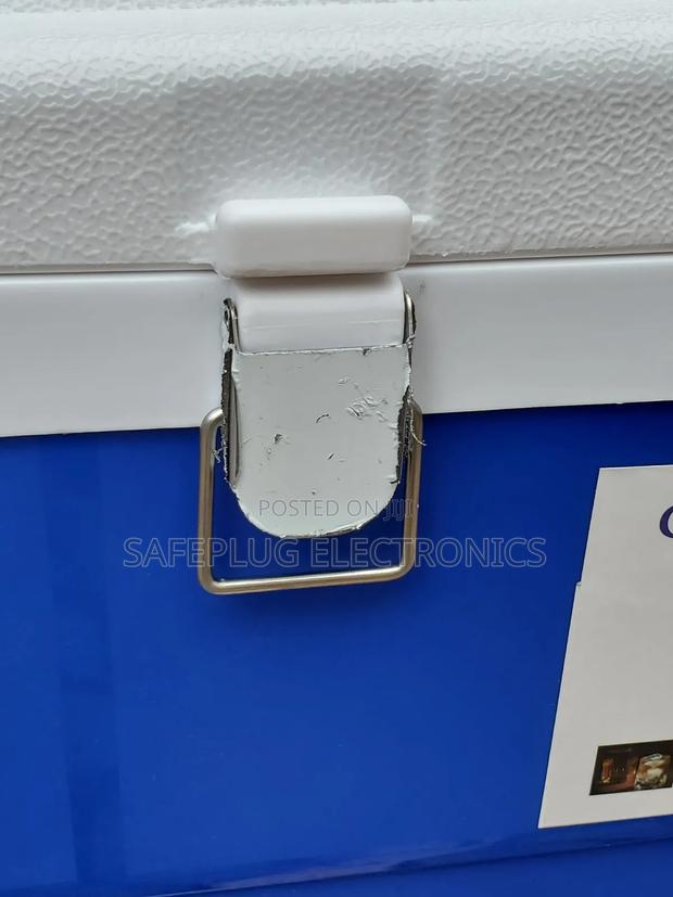 Large 60-Litre Premier Ice Box / Cooler Box for Travel Events - thumbnail 2