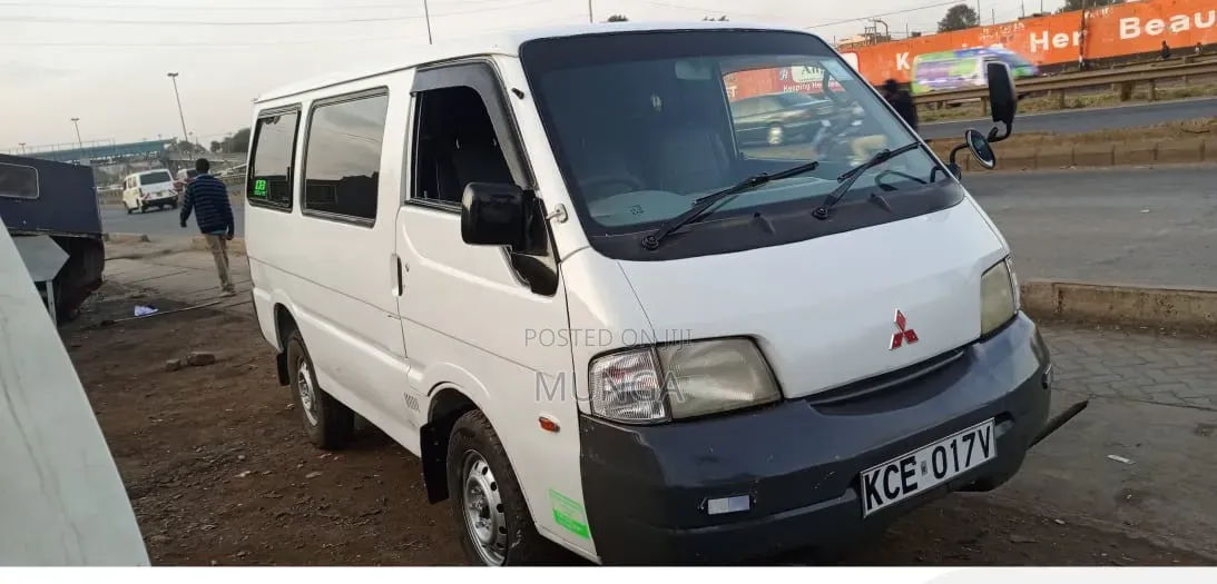 Nissan Vanette 2008 White