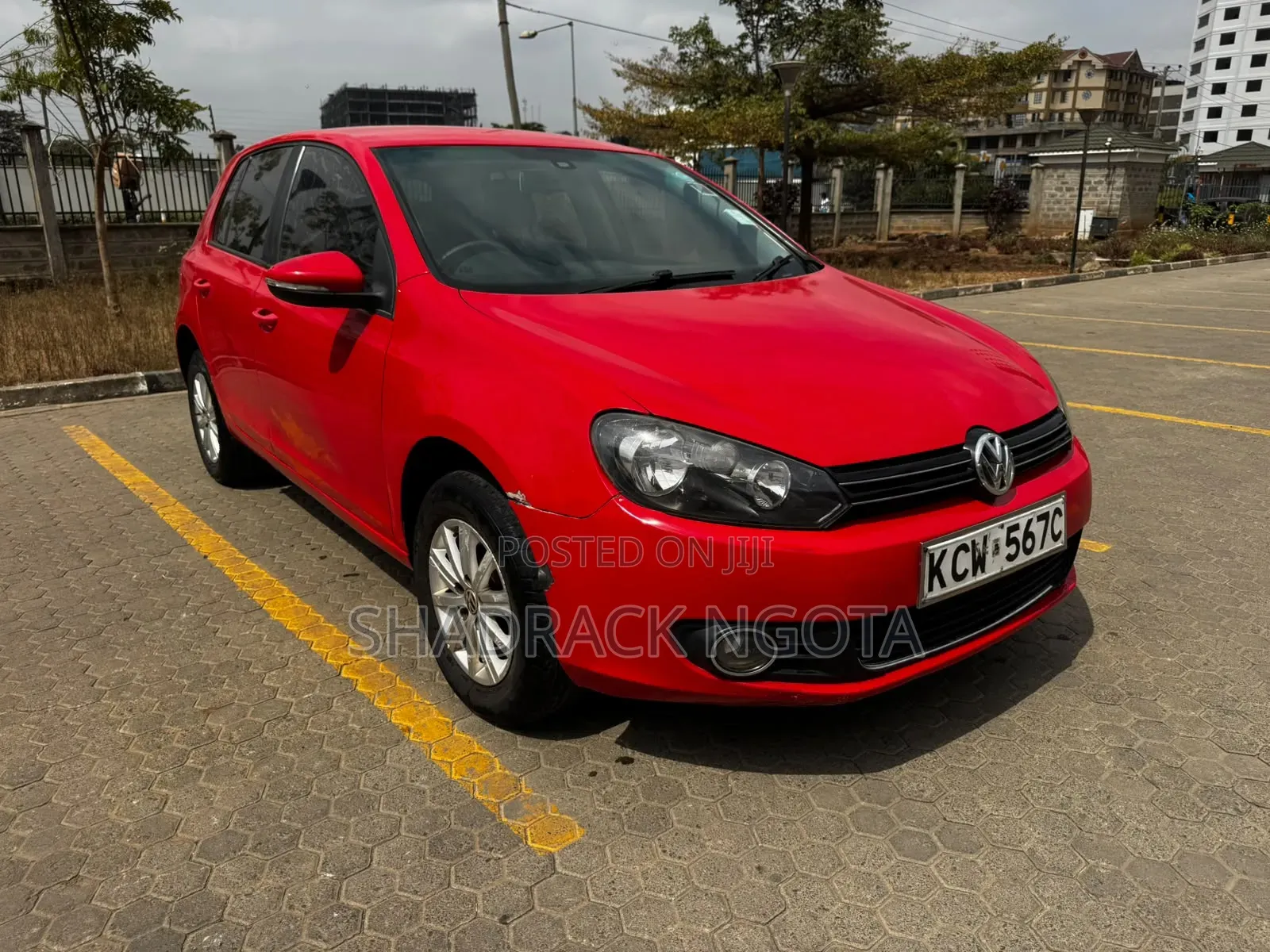 Volkswagen Golf 2012 Red