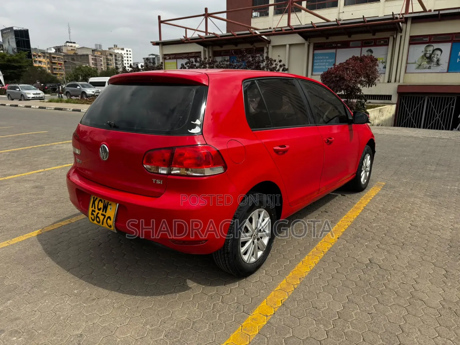 Volkswagen Golf 2012 Red