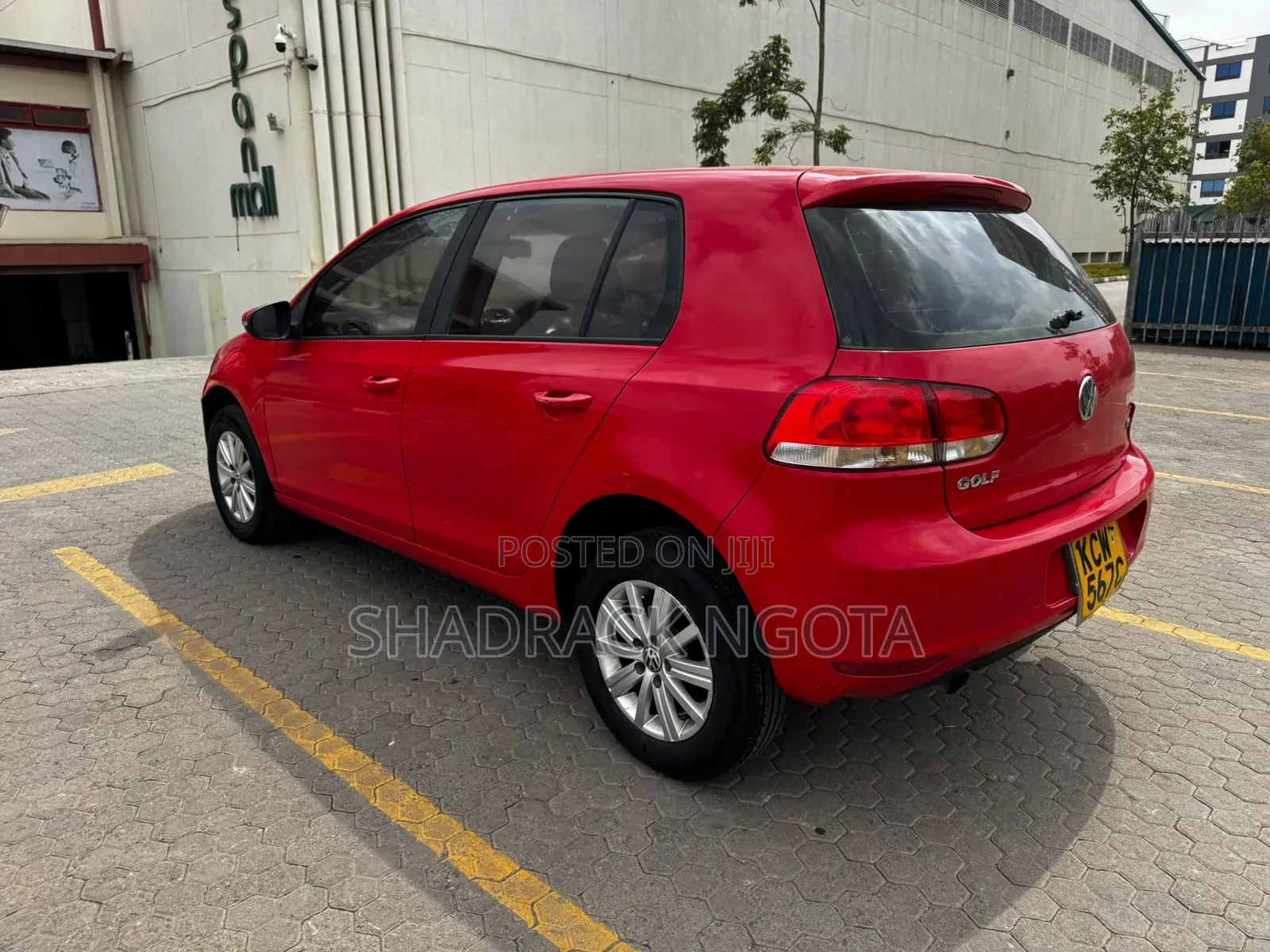 Volkswagen Golf 2012 Red