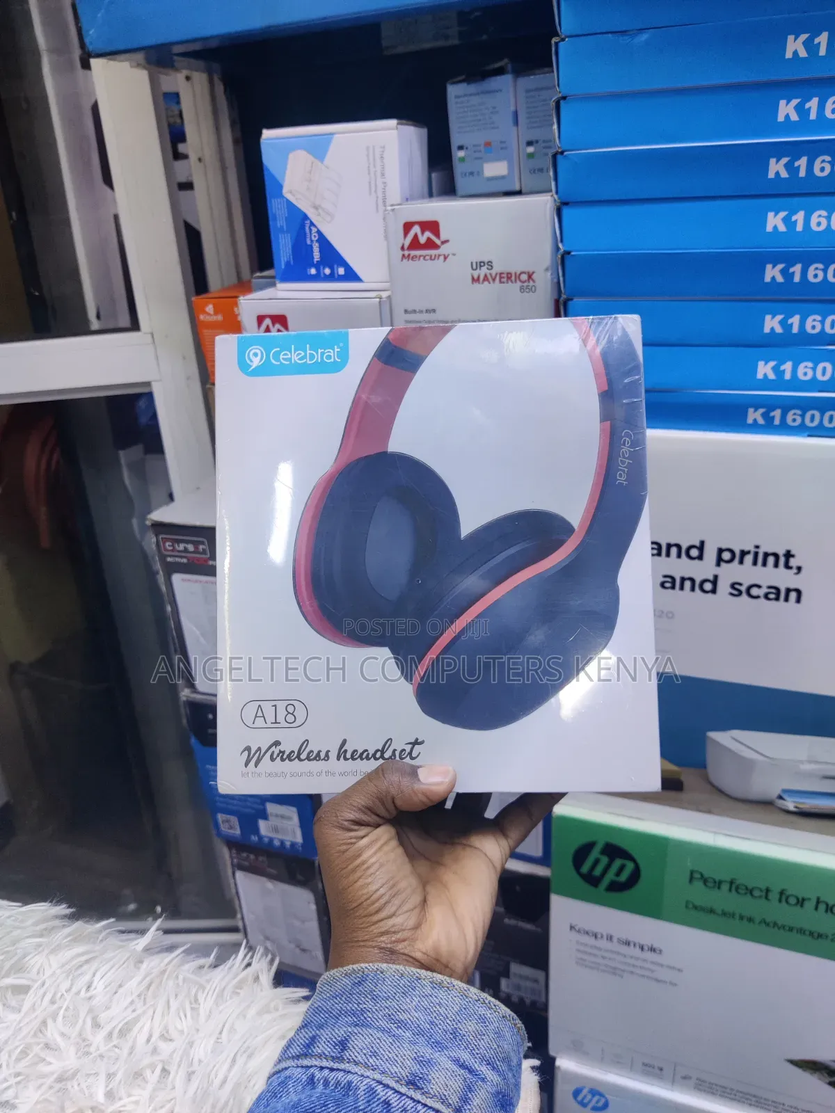 Celebrat Wireless Headsets