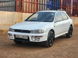 Subaru Impreza Wagon 1998 White