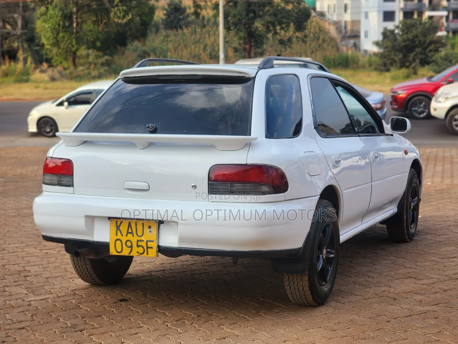 Subaru Impreza Wagon 1998 White