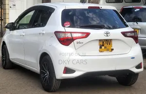 Toyota Vitz 2018 White
