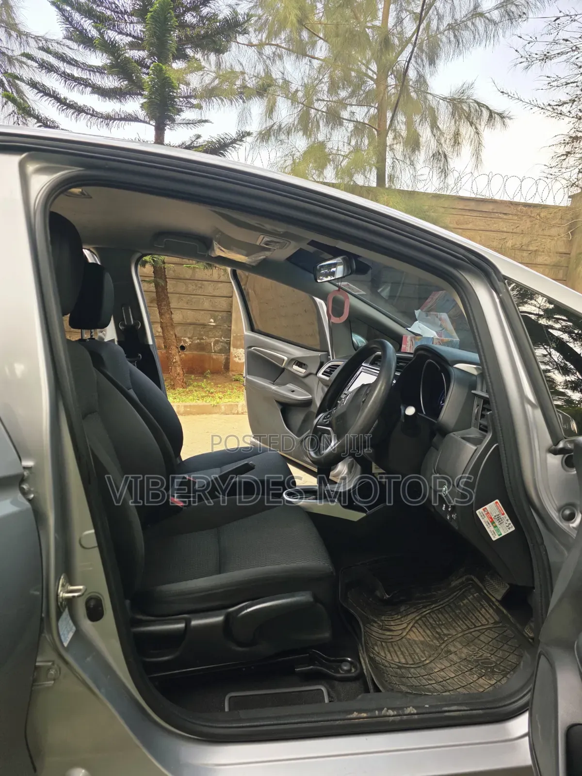 Honda Fit 2018 Silver
