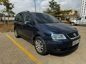 Volkswagen Touran 2005 Blue