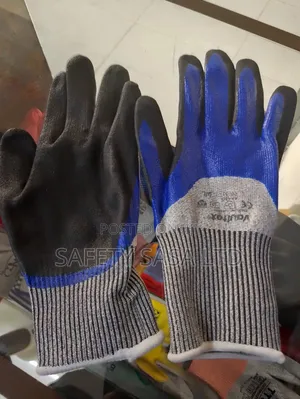 Vaultex Anti Cut Safety Gloves