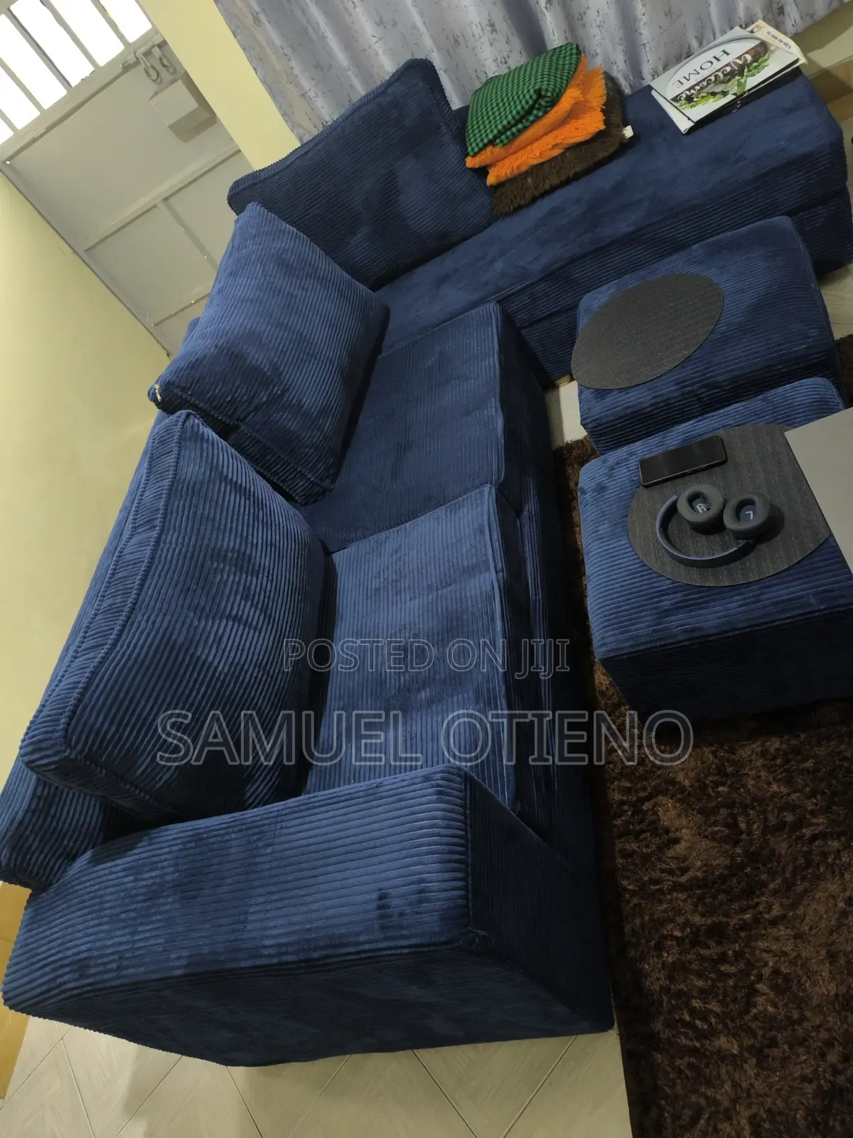 5 Seater L-Seat Sofa + 2 Pouffs (2seater Sofa Bed )