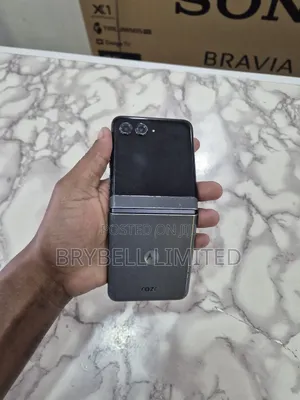 Motorola Razr+ 2024 256 GB Black