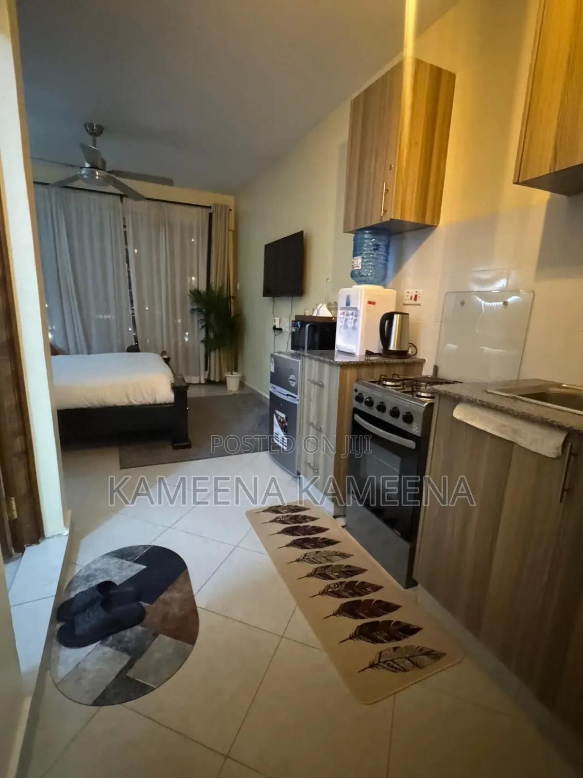 Cozy Studio at Grand Midtown Apartments