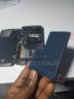 iPhone 14 Pro Max Screen Replacement