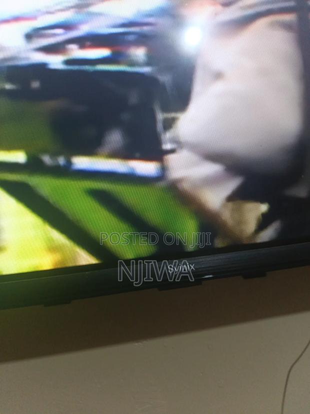 Synix Smart TV - thumbnail 2