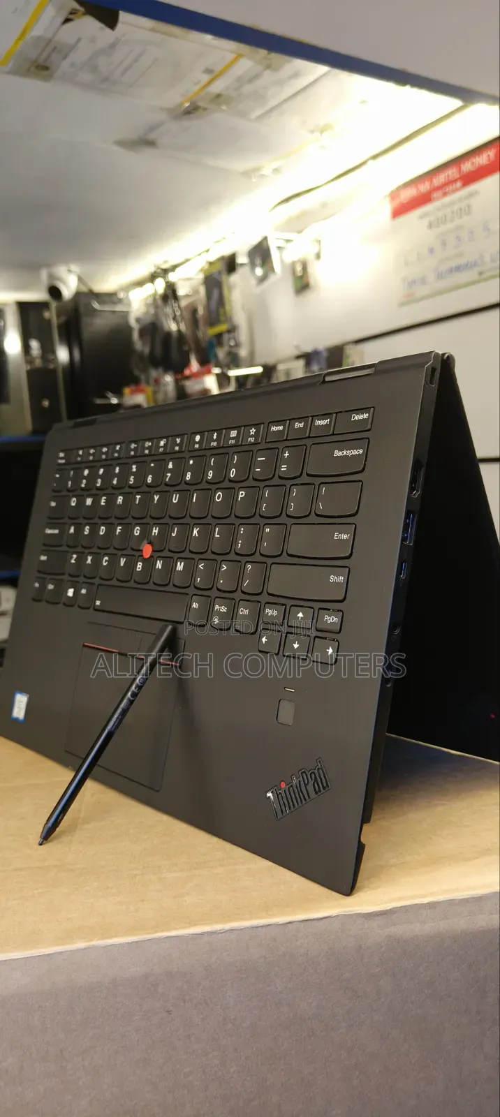 Laptop Lenovo ThinkPad X1 Yoga 16GB Intel Core i7 SSD 512GB