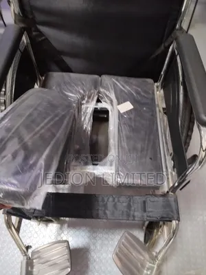 Commode Wheelchair