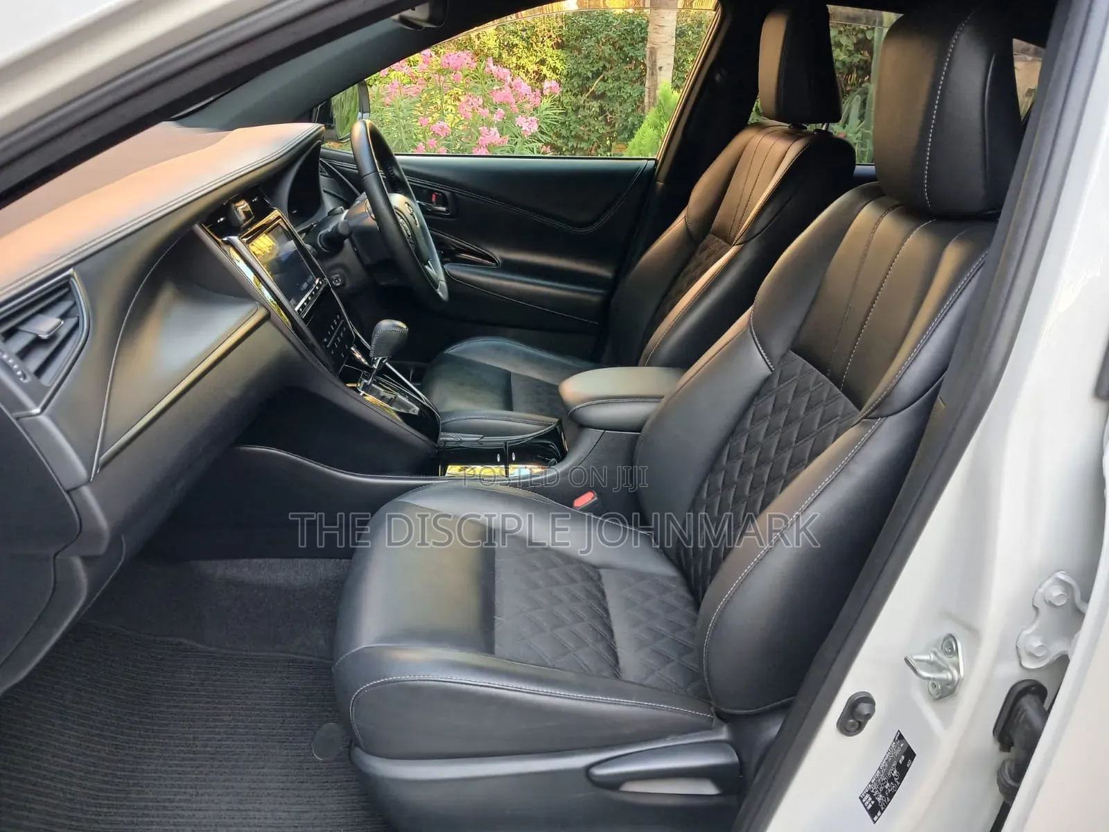 Toyota Harrier 2020 White