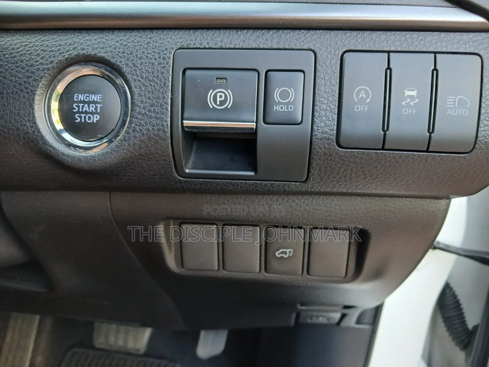Toyota Harrier 2020 White
