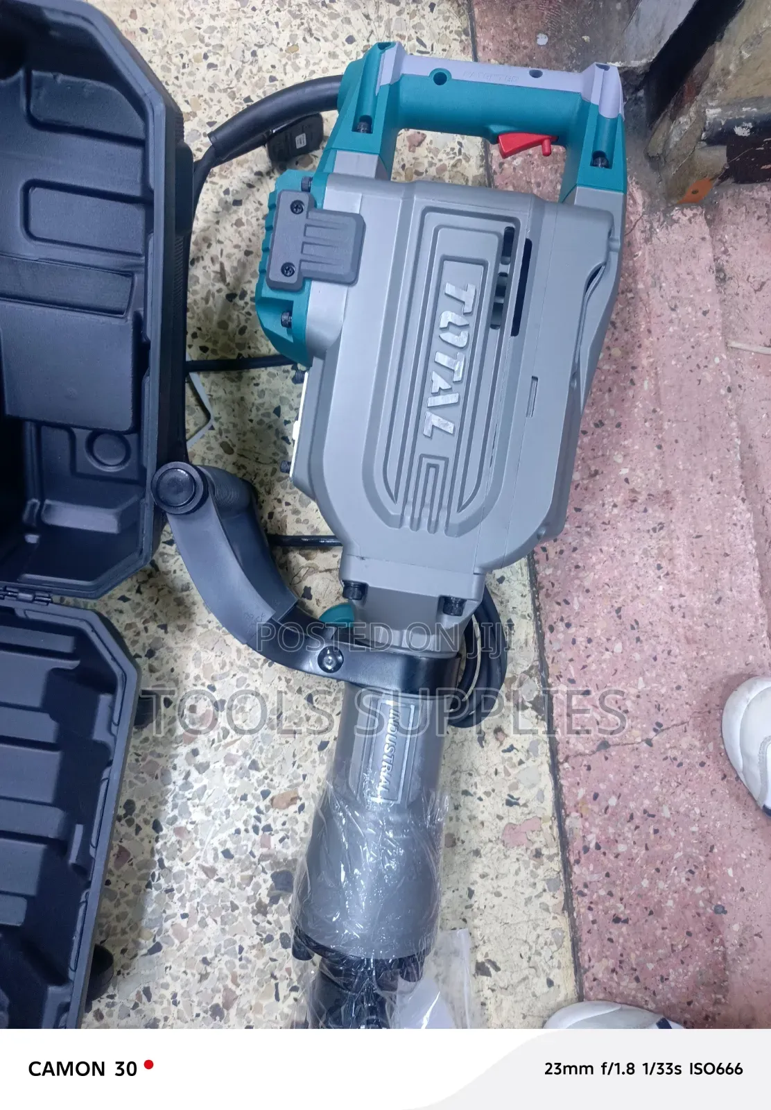 Total Demolition Breaker 1700 Watts