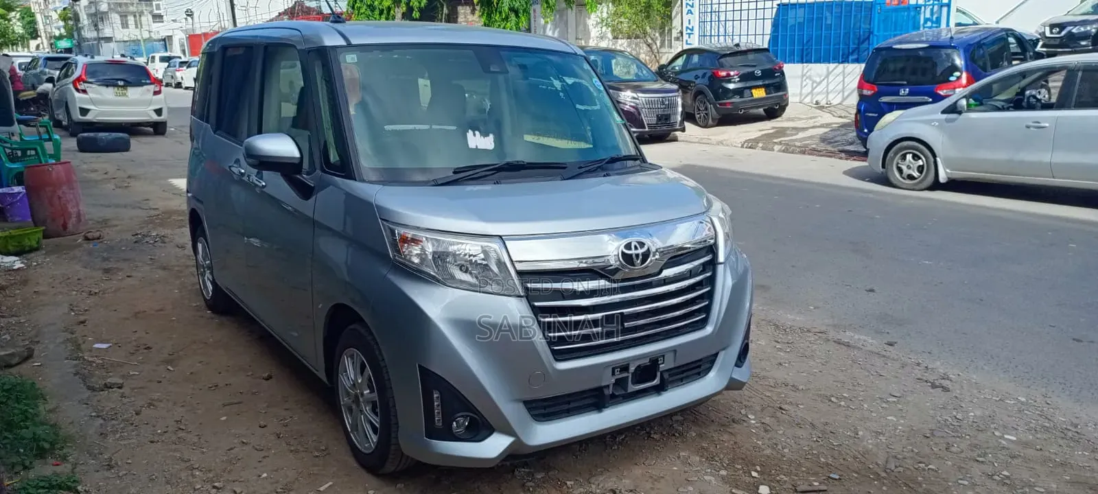 Toyota Roomy 2018 Silver