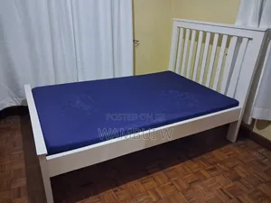 White 4x6 Bed. Used for 1 Year