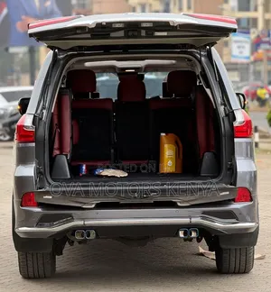 Lexus LX 2015 Gray