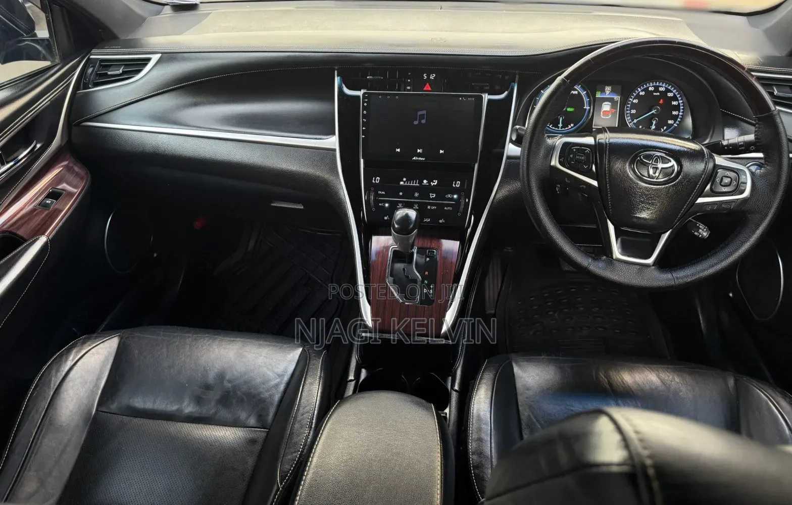Toyota Harrier 2.5 Hybrid 4WD 2014 Black