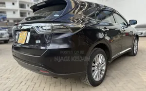Toyota Harrier 2.5 Hybrid 4WD 2014 Black