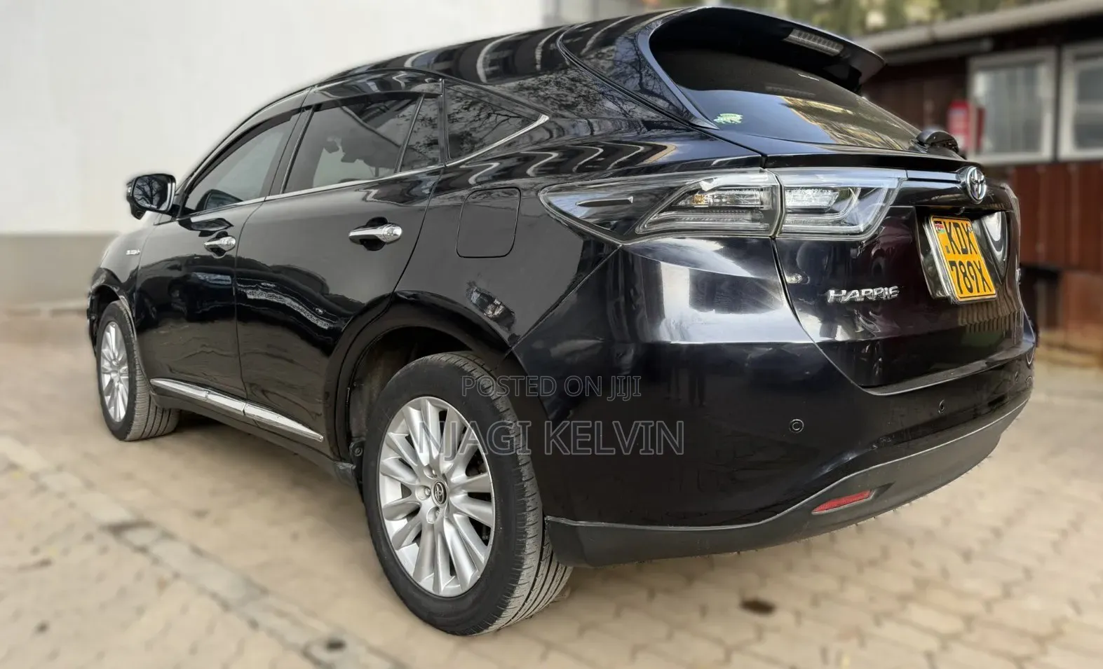 Toyota Harrier 2.5 Hybrid 4WD 2014 Black