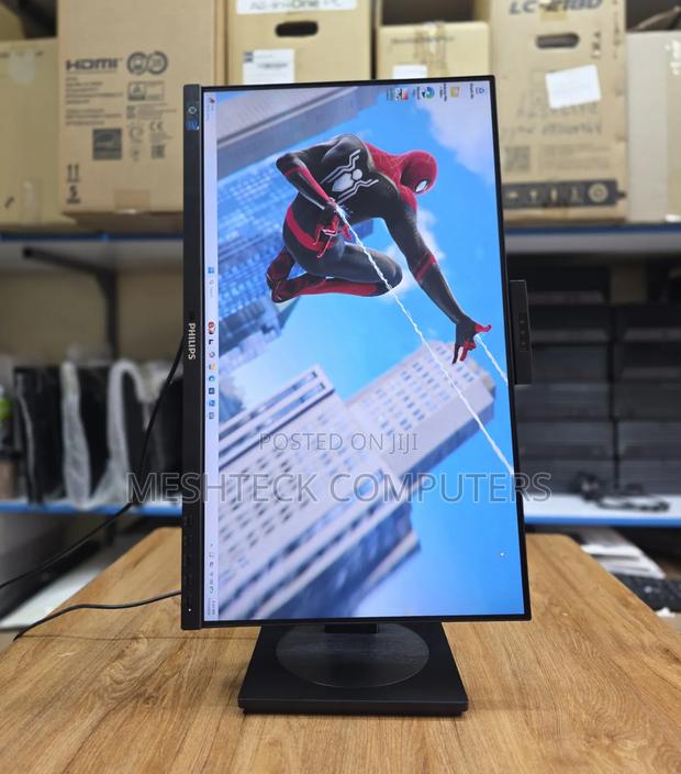 Phillips 243B1J 24 Inch With Webcam - thumbnail 2