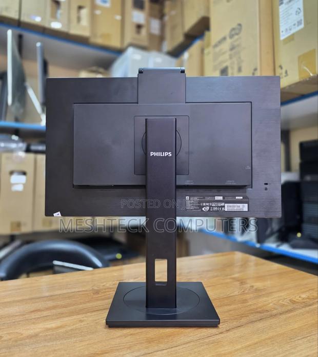Phillips 243B1J 24 Inch With Webcam - thumbnail 3