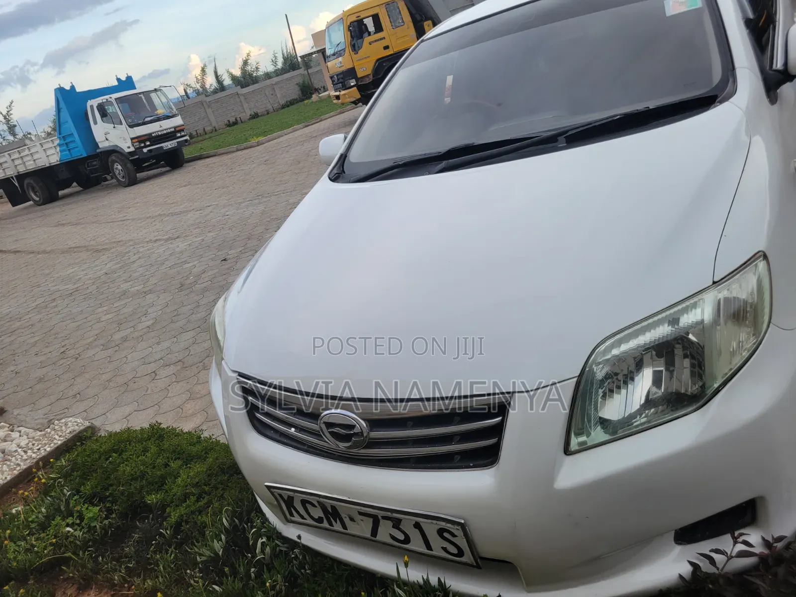 Toyota Axio 2010 White