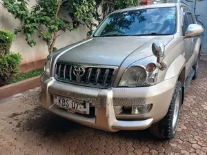 Toyota Land Cruiser Prado 2006 Gold