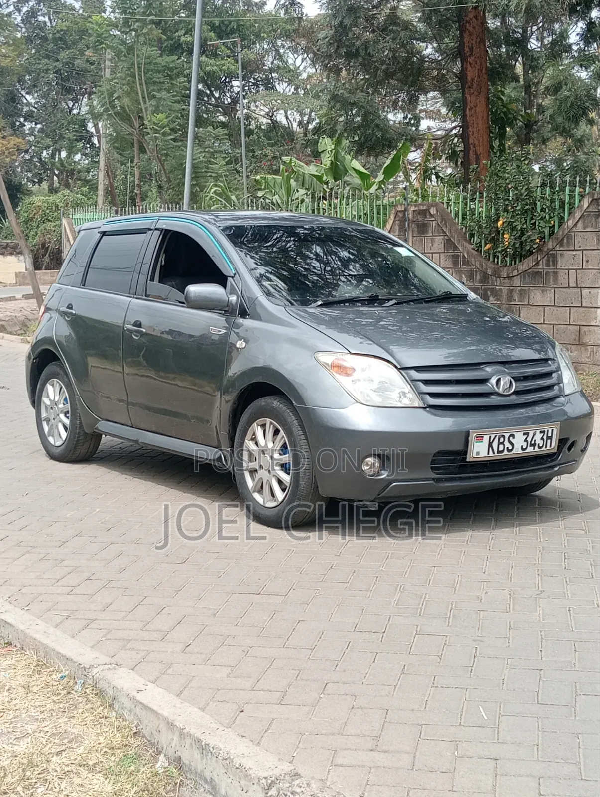 Toyota IST 2005 Gray