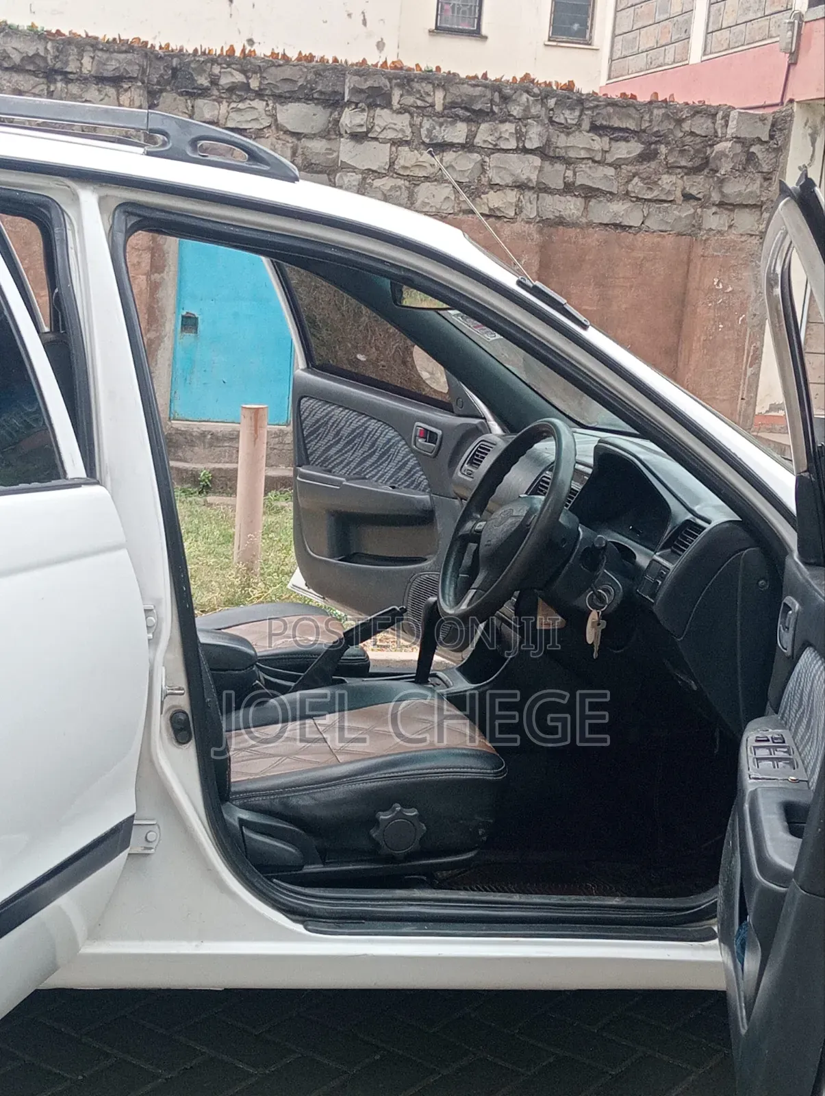 Toyota Caldina 1999 White