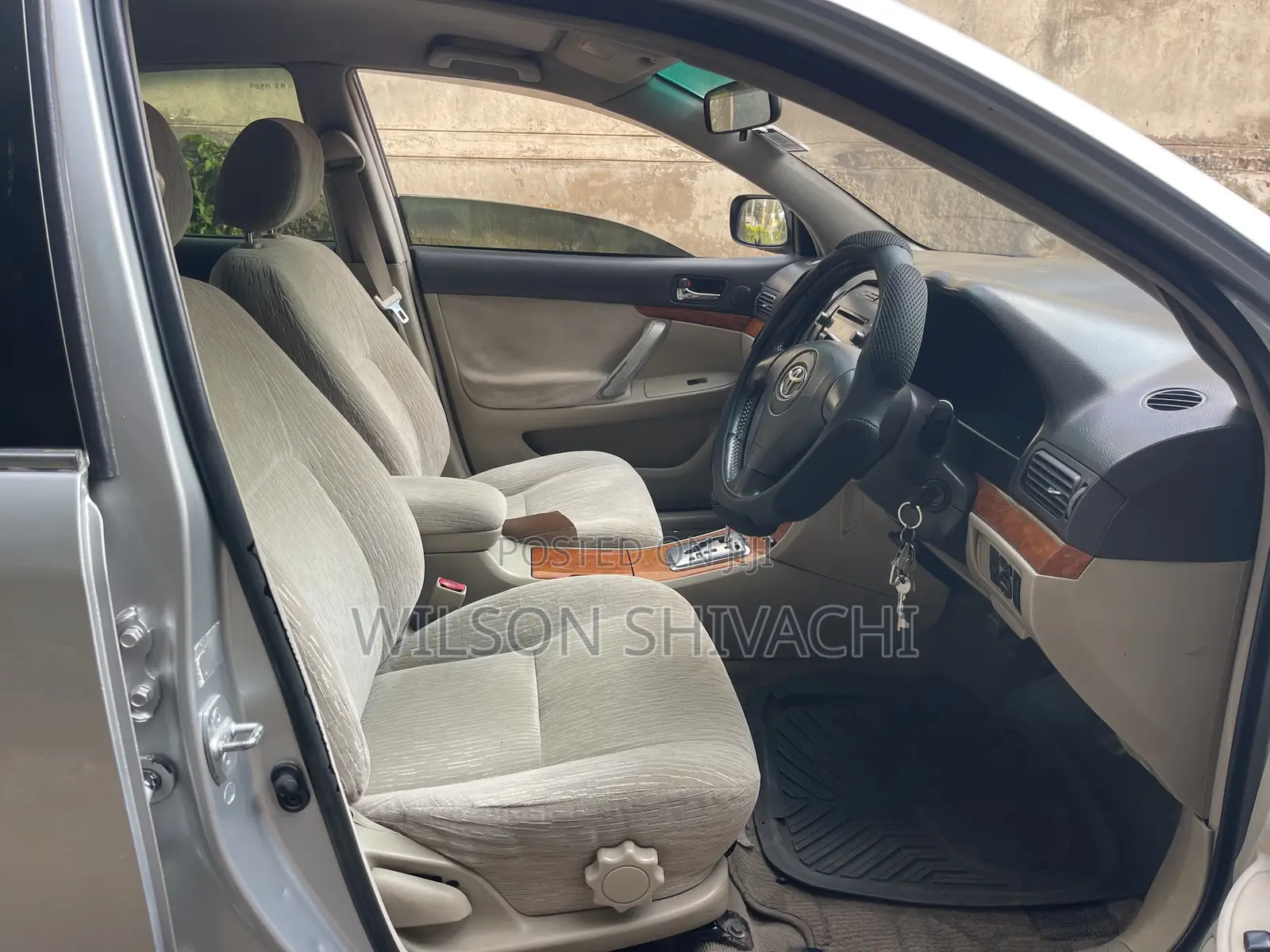 Toyota Premio 2005 Silver
