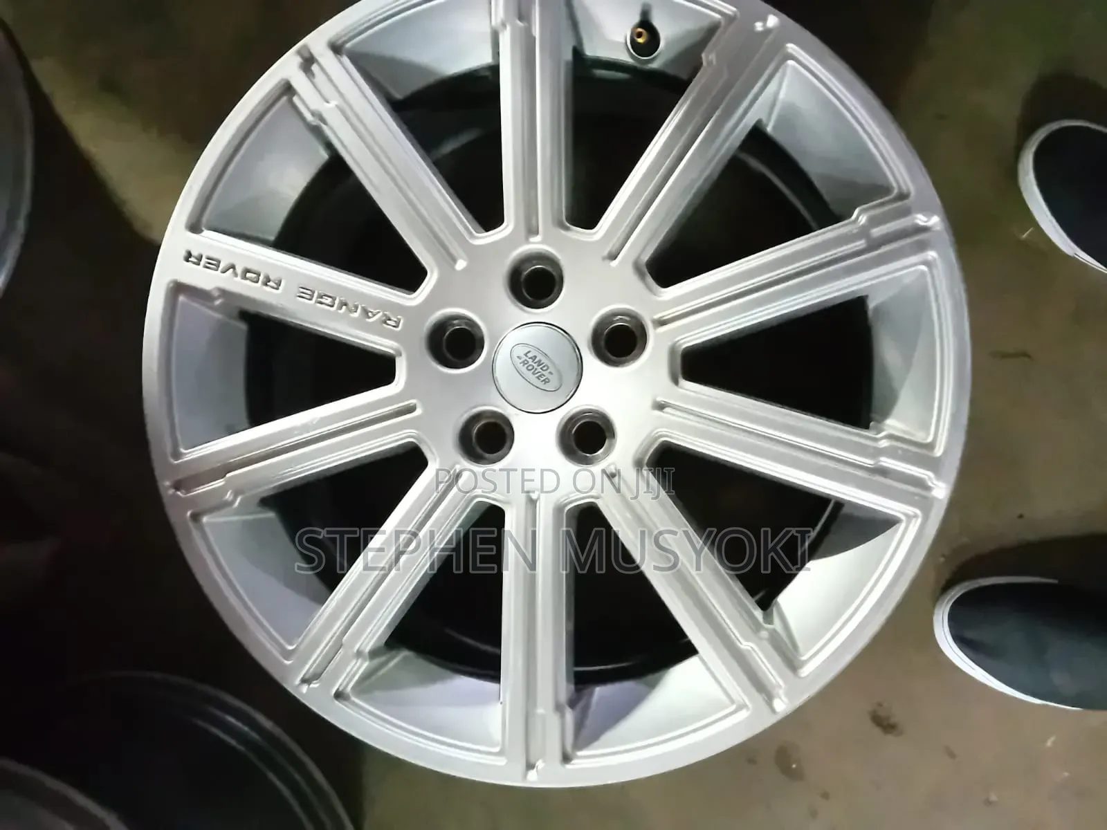 Range Rover Sport, Landrover Discovery 3/4 Size 20inch Rims
