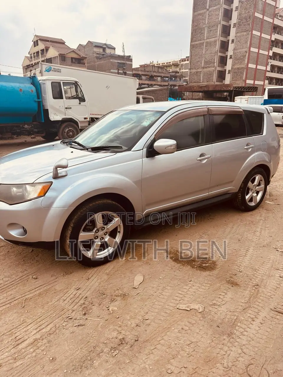 Mitsubishi Outlander 2009 Silver