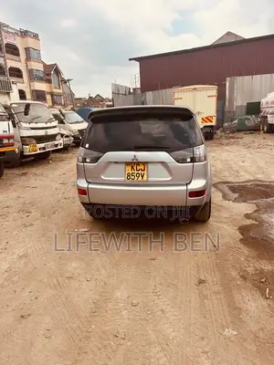Mitsubishi Outlander 2009 Silver