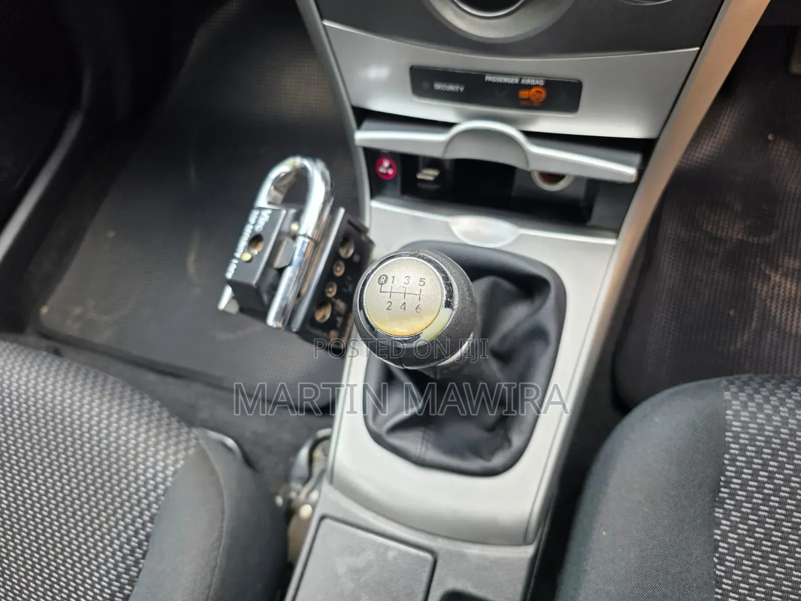 Toyota Corolla 2012 White
