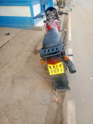 Bajaj Boxer 150 UG 2015 Red